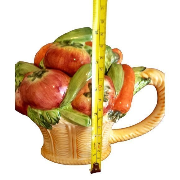 World‎ Bazar Vegetable Basket Ceramic Teapot Vintage 6in - Picture 10 of 12
